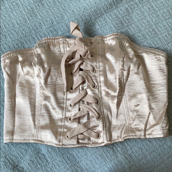 Satin strapless lace-up corset - Picture 2 of 4